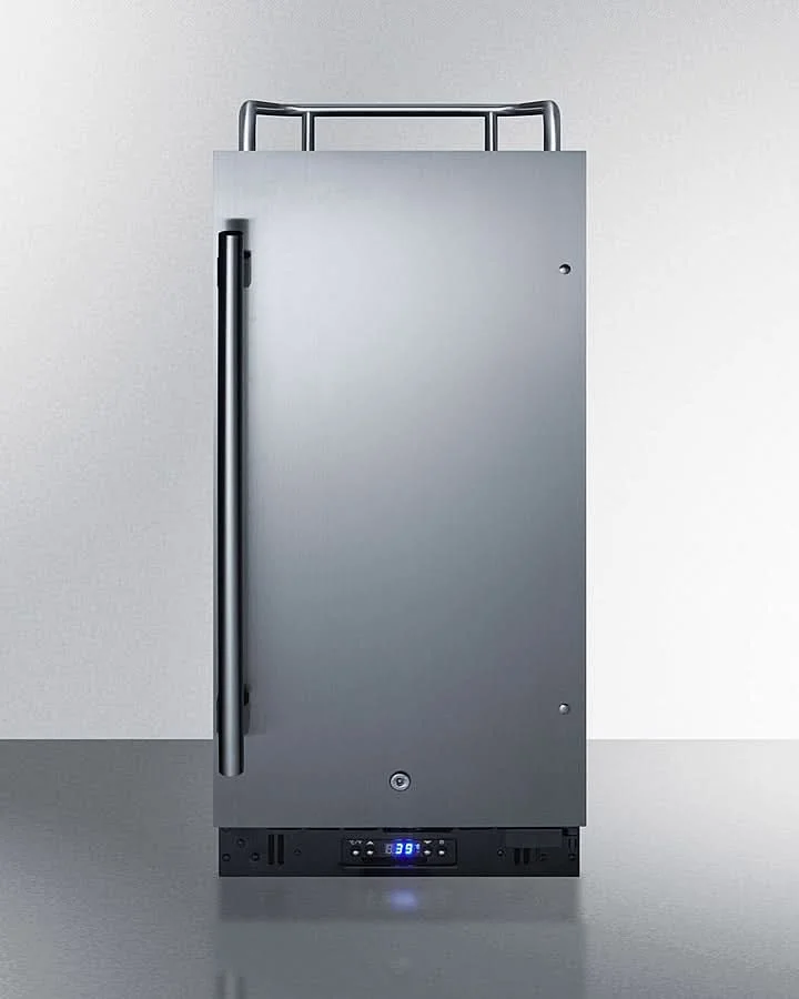Summit - 15 Wide Built-In Kegerator - SBC15NKCSS