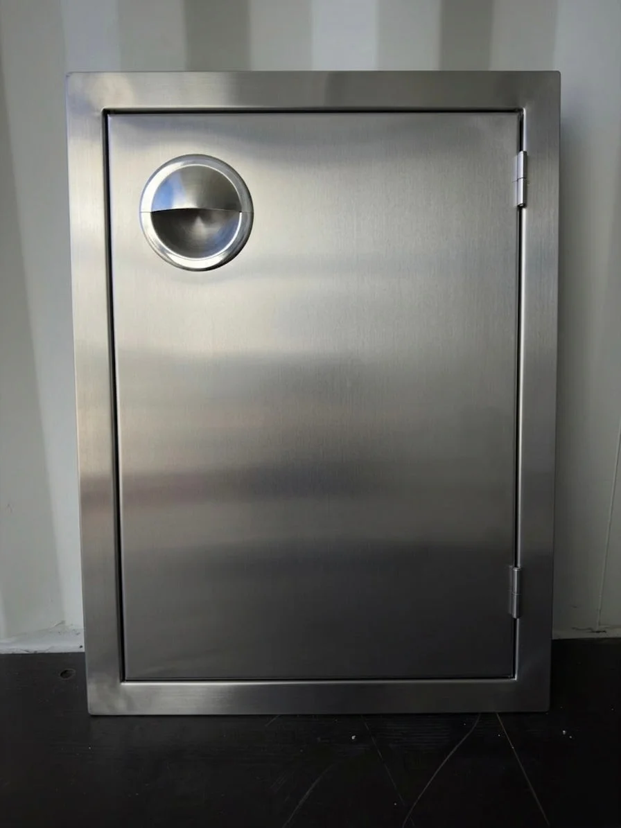 PCM 17" x 24" Stainless Steel Vertical Access Door - PCM-200-17X24V-RH-OB