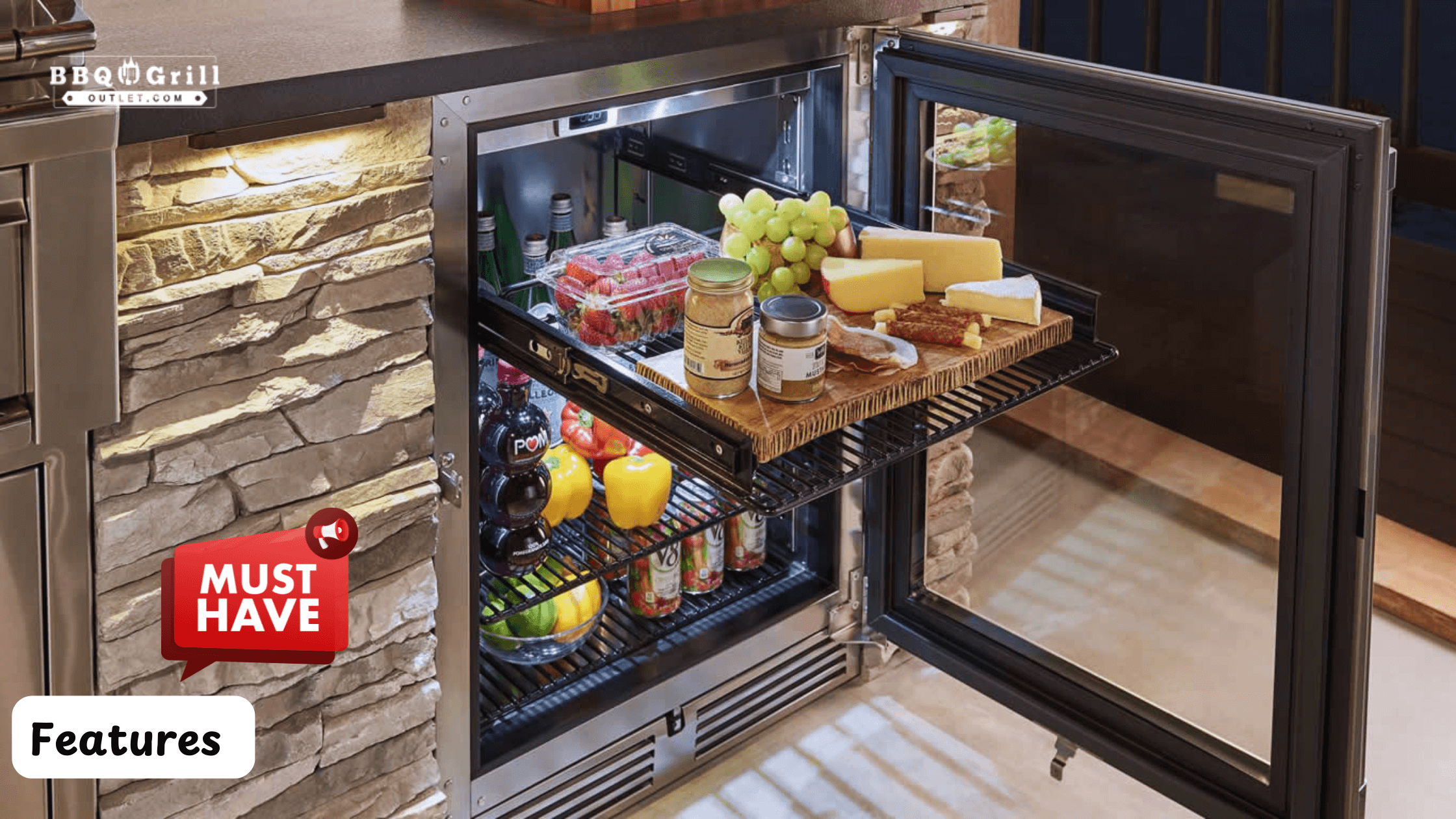 Must-Have Features to Consider When Choosing an Outdoor Fridge