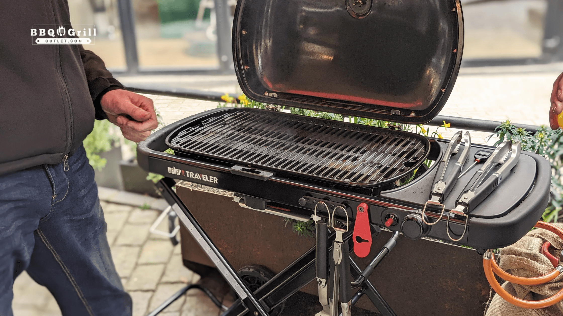 Essential Features to Look for in a Small Grill